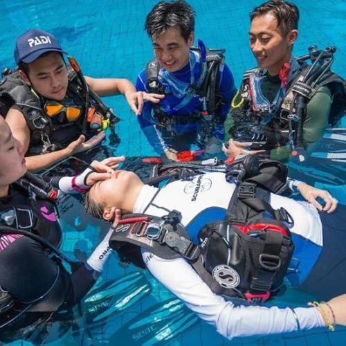 Rescue Diver diving course