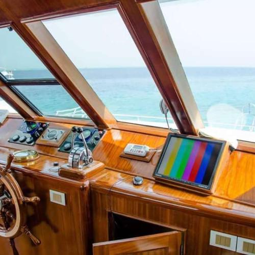 Приватная яхта в Хургаде